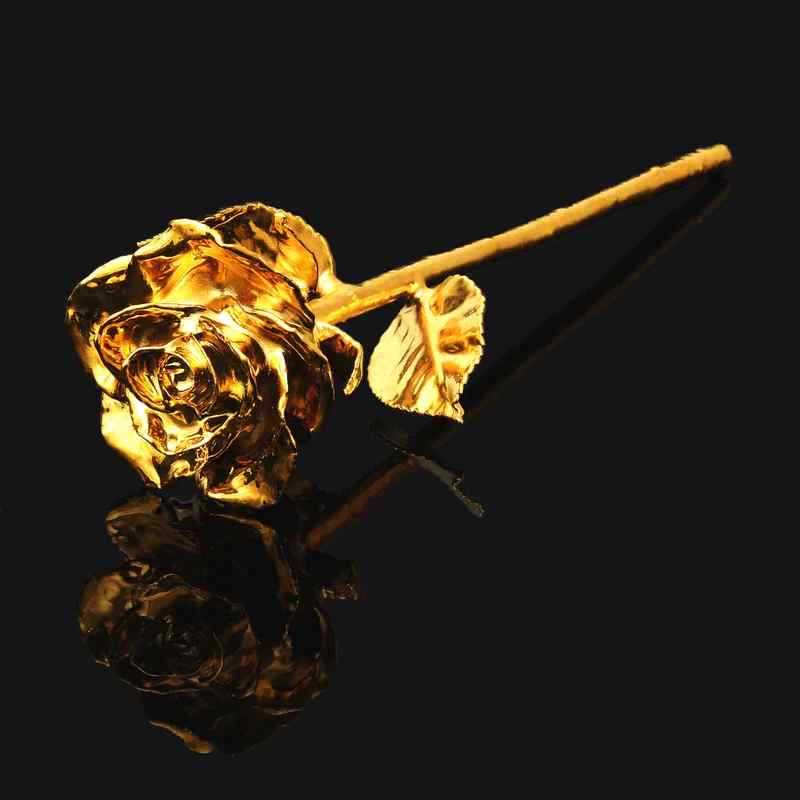 Forget Flowers, Give Forever: The 24K Golden Rose That Never Withers