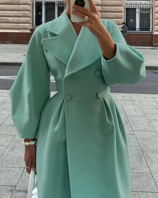 1940's Style Winter Wool Coat Fashion Statement For Women